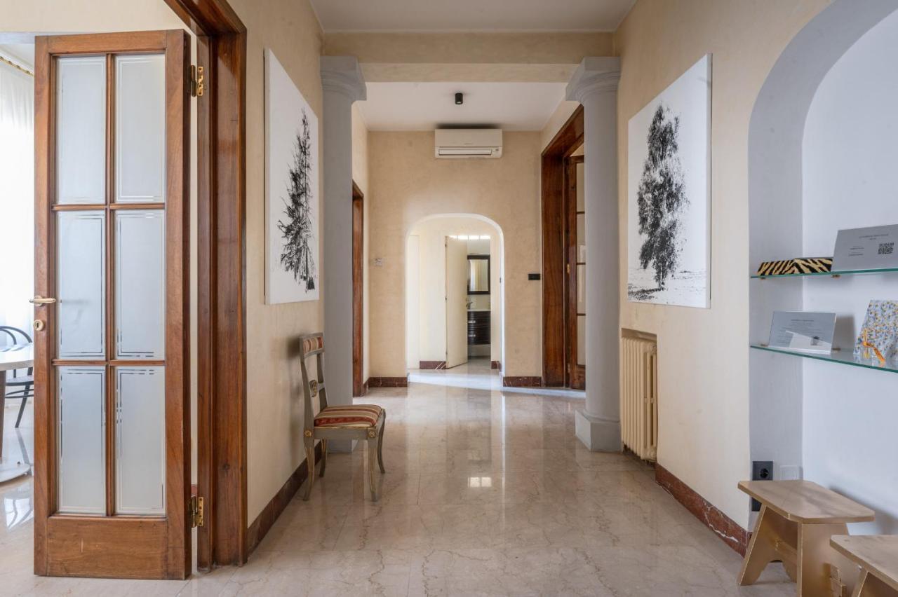 The Art Gallery Florence Exterior photo